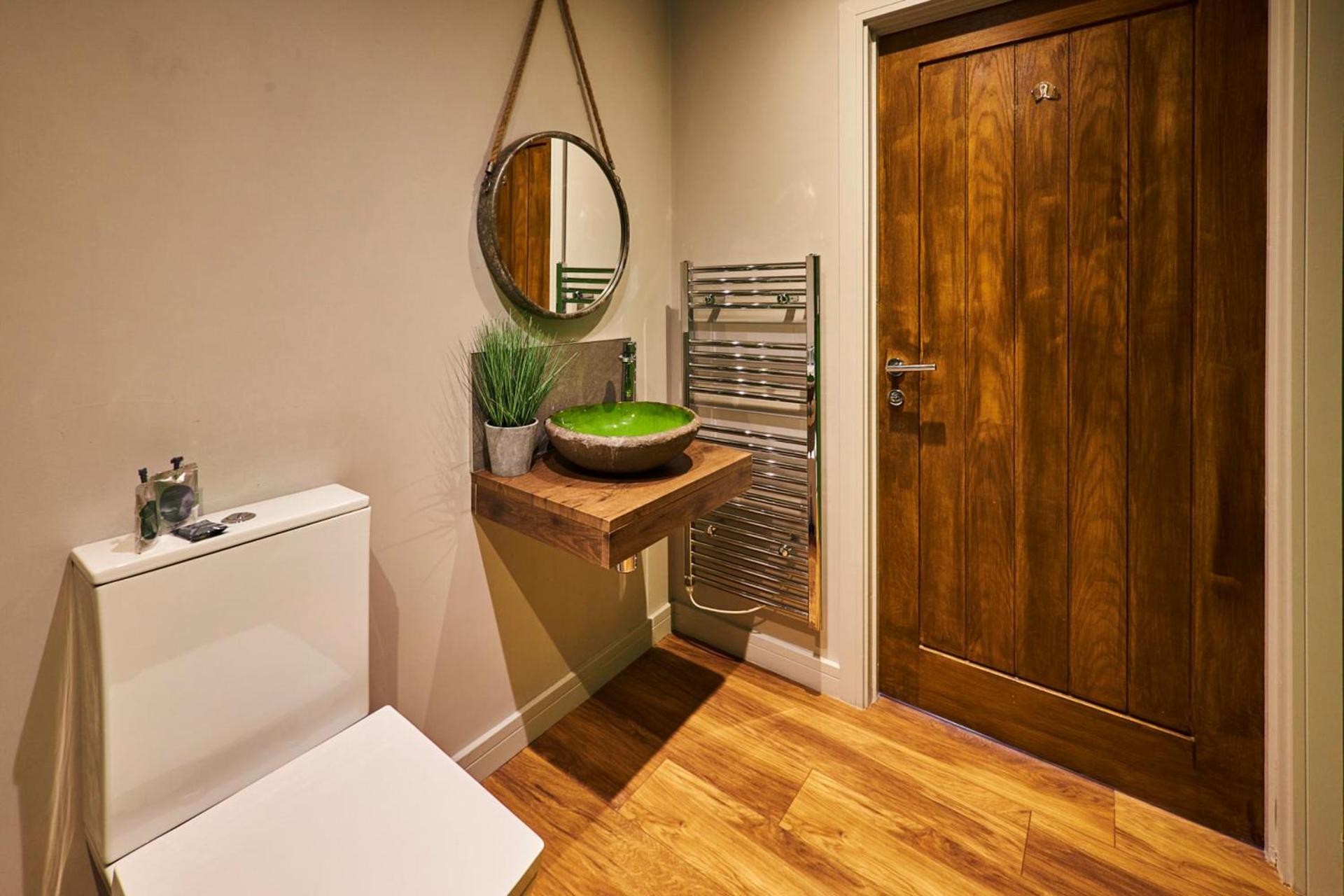 Host & Stay - Forest Green Lodge Alnwick Buitenkant foto